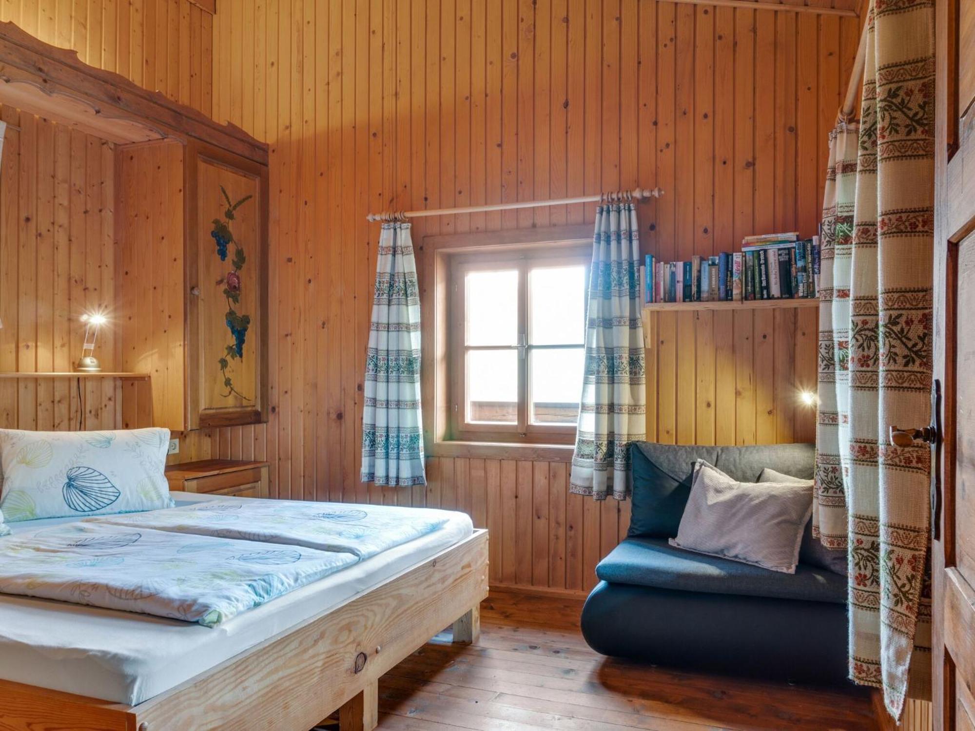 Chalet In Moertschach In Carinthia With Garden Exteriör bild