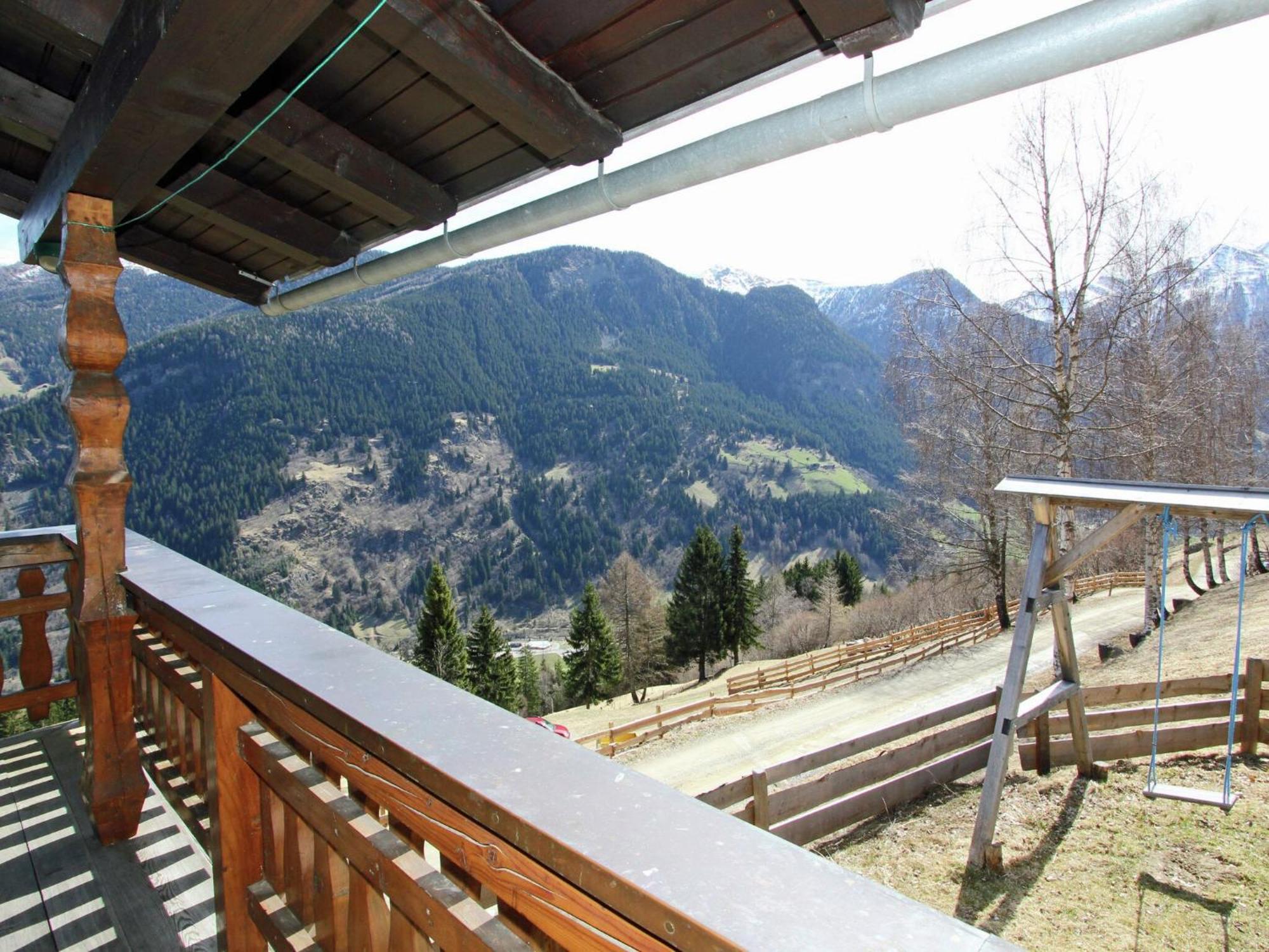 Chalet In Moertschach In Carinthia With Garden Exteriör bild